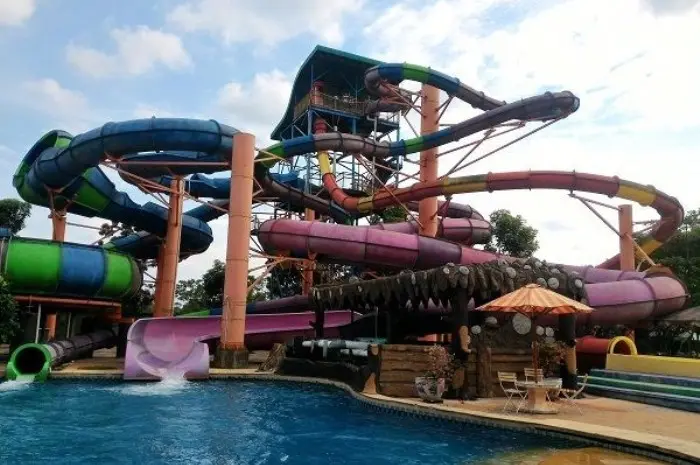 Wonders Water World, Wisata Air Dengan Beragam Wahana di Medan