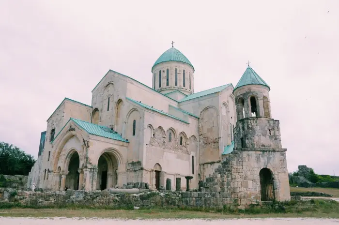 Hal Yang Wajib Anda Lihat di Kutaisi, Georgia