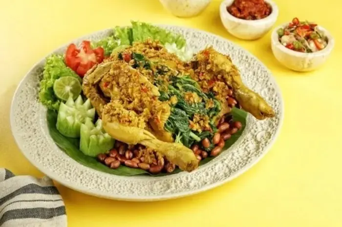 10 Makanan Bali yang Menawarkan Sensasi Rasa Tradisional dan Kekayaan Budaya Pulau Dewata